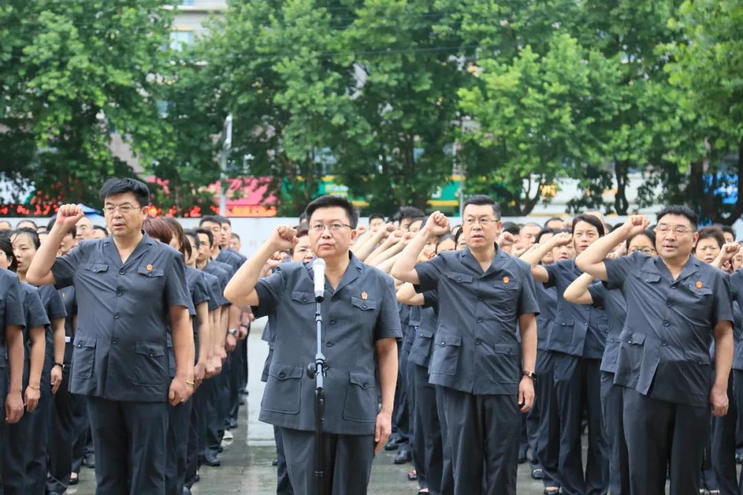 见缝射箭